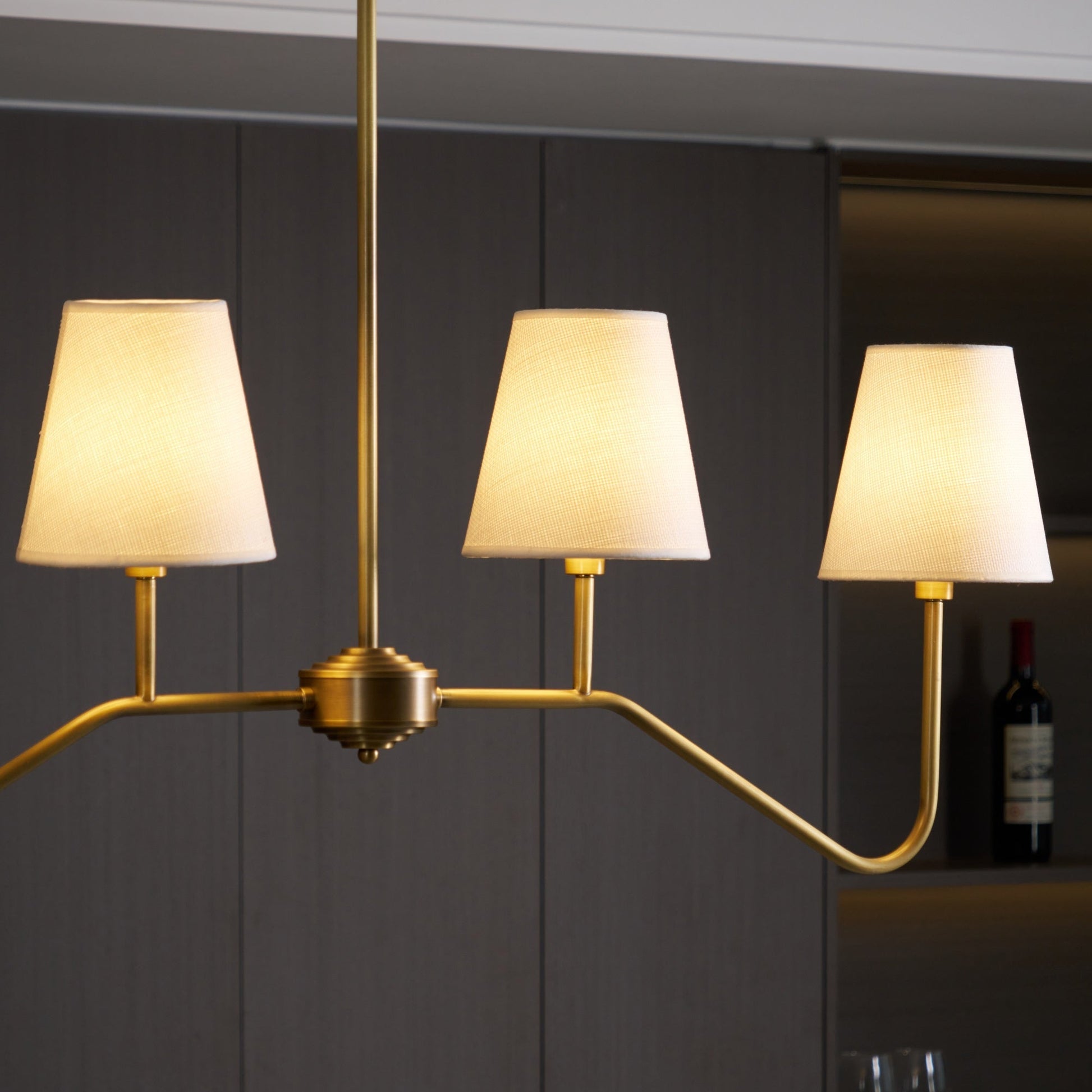 Lustra Chandelier Brass Curved Beige Linear-Neutral Decor