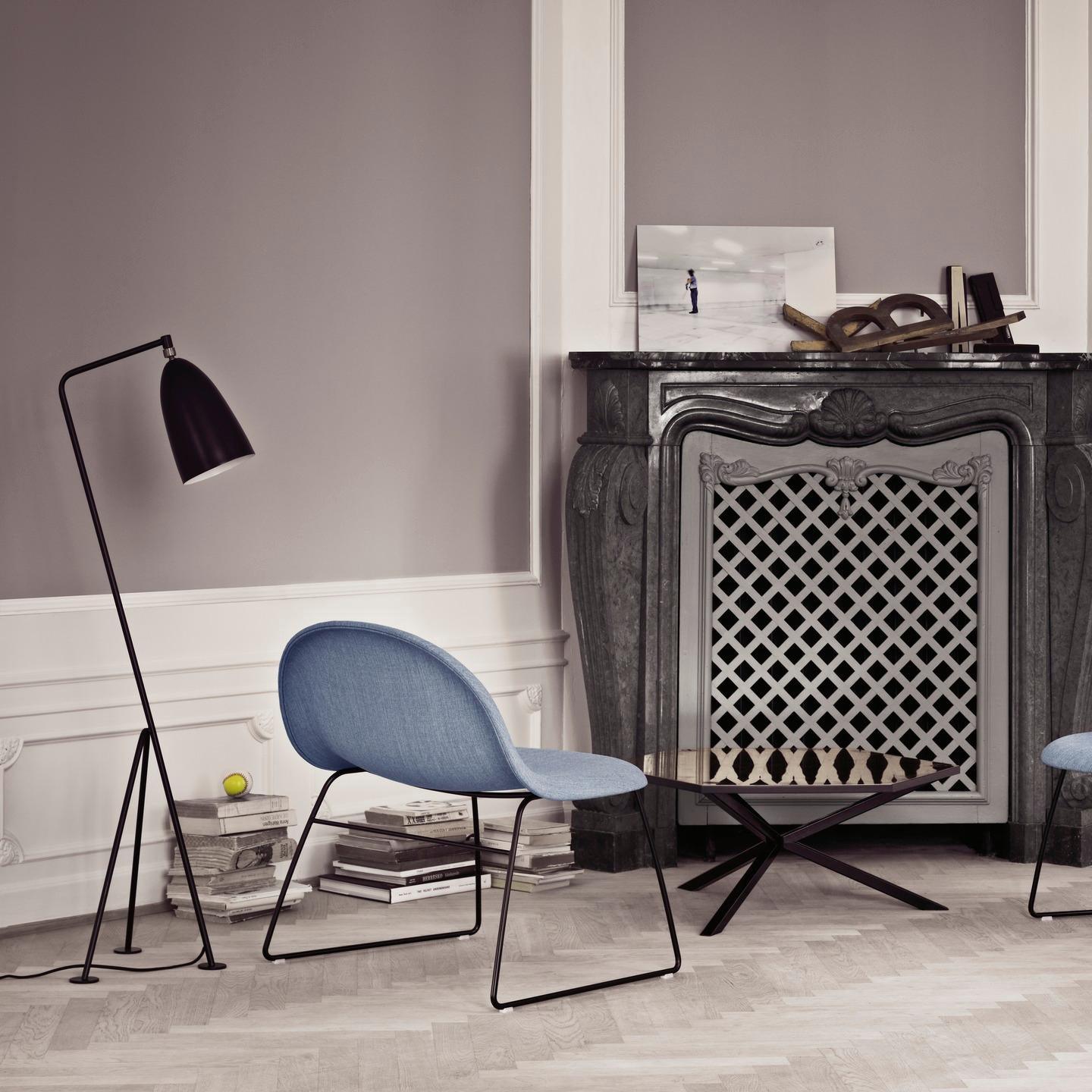 Vildes Minimalist Floor Lamp-Neutral Decor