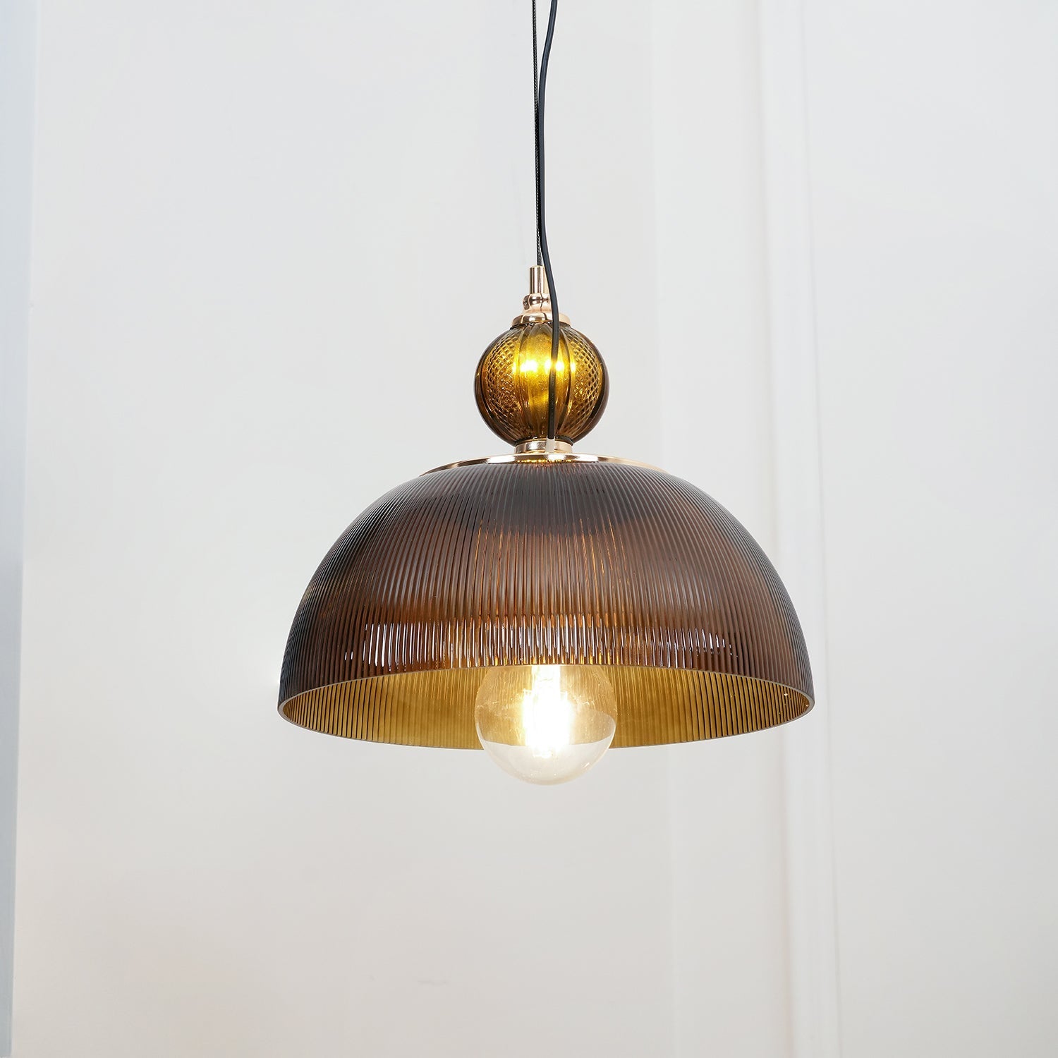 Nray Glass Retro Pendant Lamp-Neutral Decor