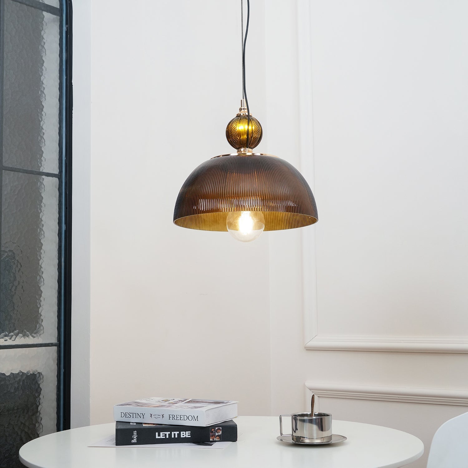 Nray Glass Retro Pendant Lamp-Neutral Decor