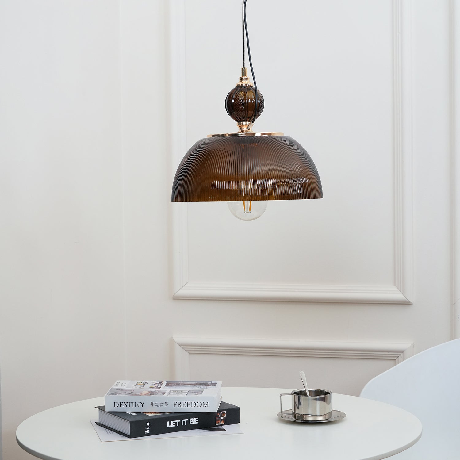 Nray Glass Retro Pendant Lamp-Neutral Decor