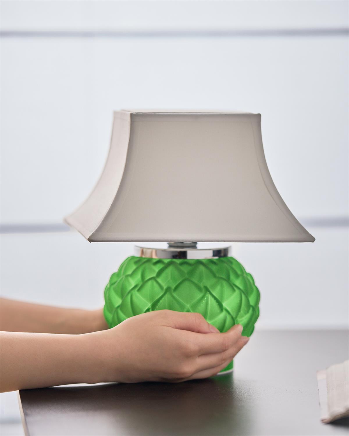 Grennet Table Lamp