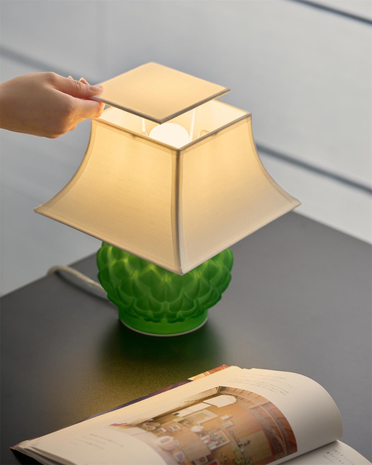 Grennet Table Lamp
