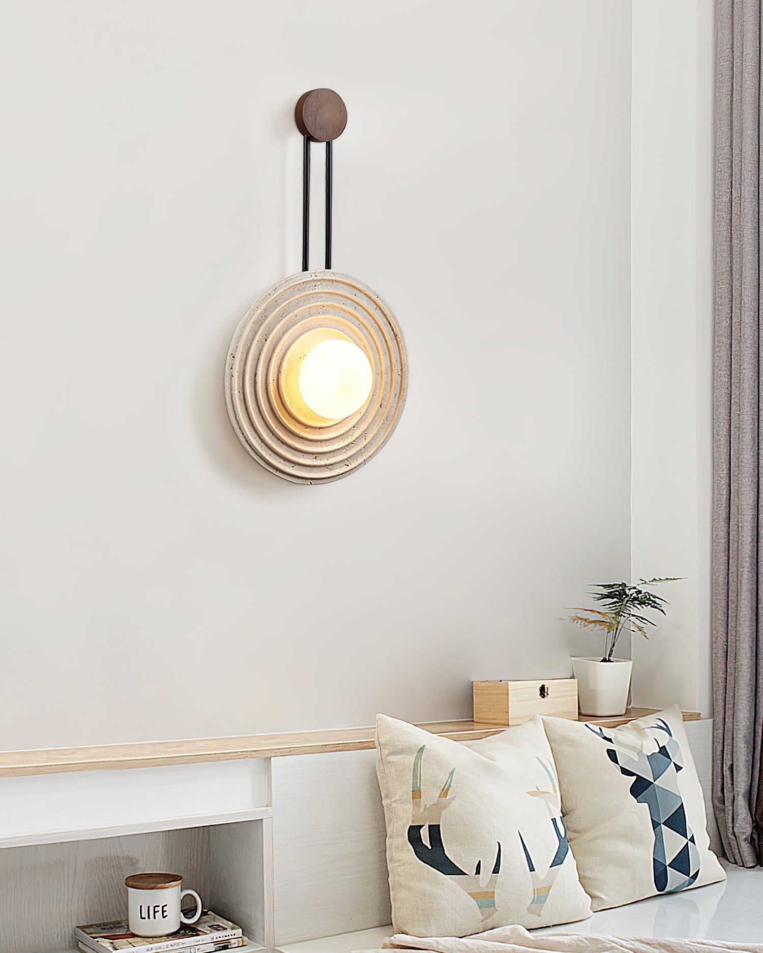 Isoror Spiral-Ring Travertine Wall Light-Neutral Decor