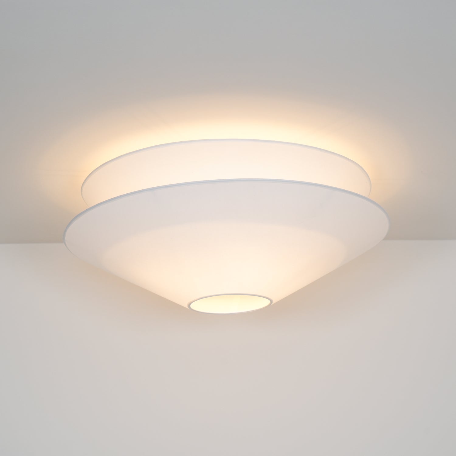Ealo Nordic Art Fabric Flushmount Ceiling Light-Neutral Decor