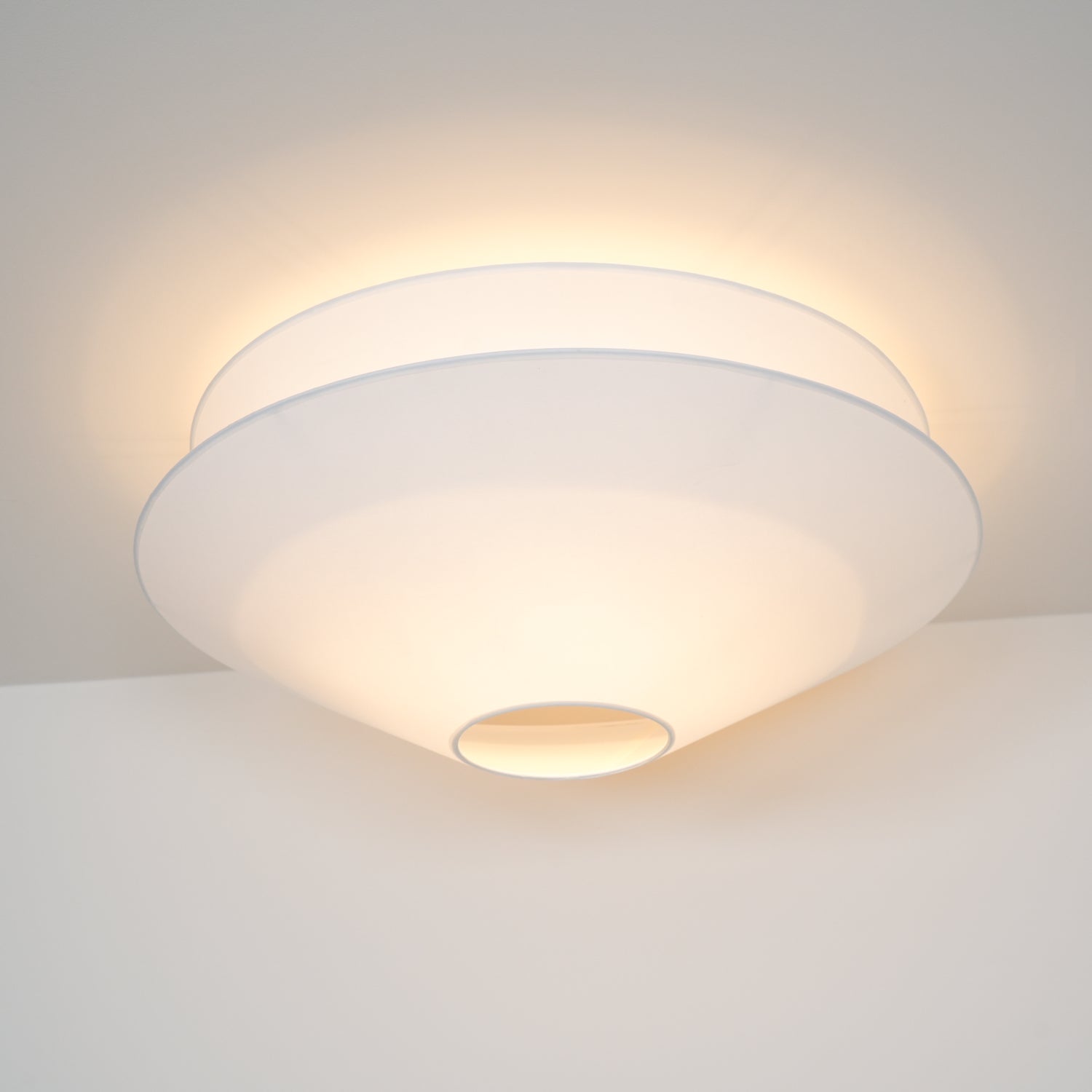 Ealo Nordic Art Fabric Flushmount Ceiling Light-Neutral Decor