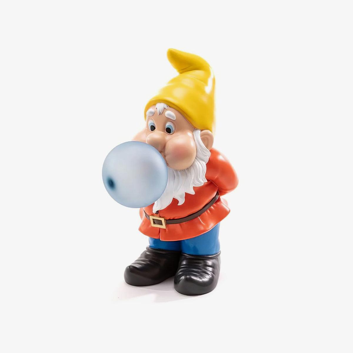 Brisa Resin Playful Table Lamp-Neutral Decor