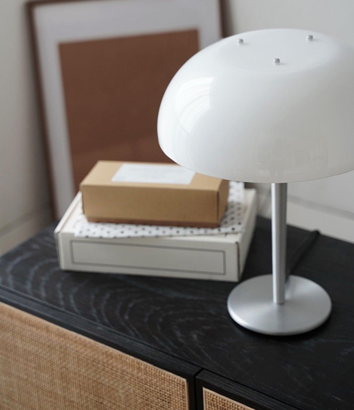 Nilten Modern Glass Table Lamp-Neutral Decor