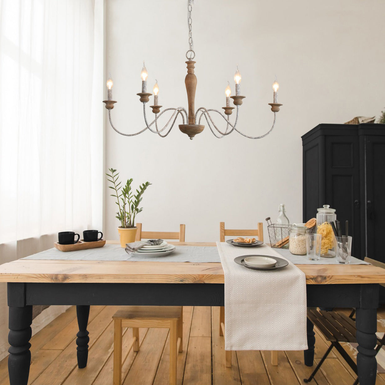 Lila Chandelier