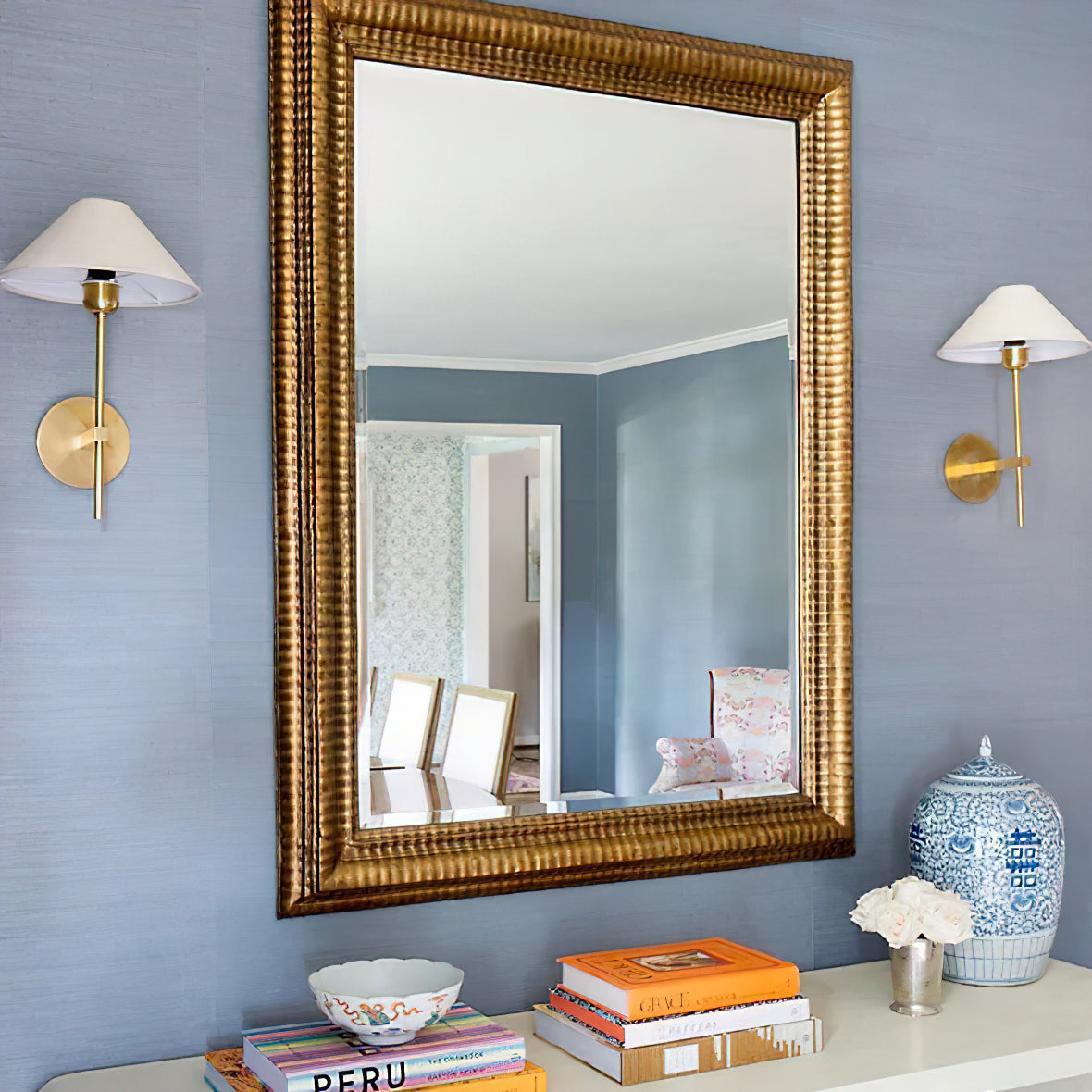 Aurel Wall Lamp