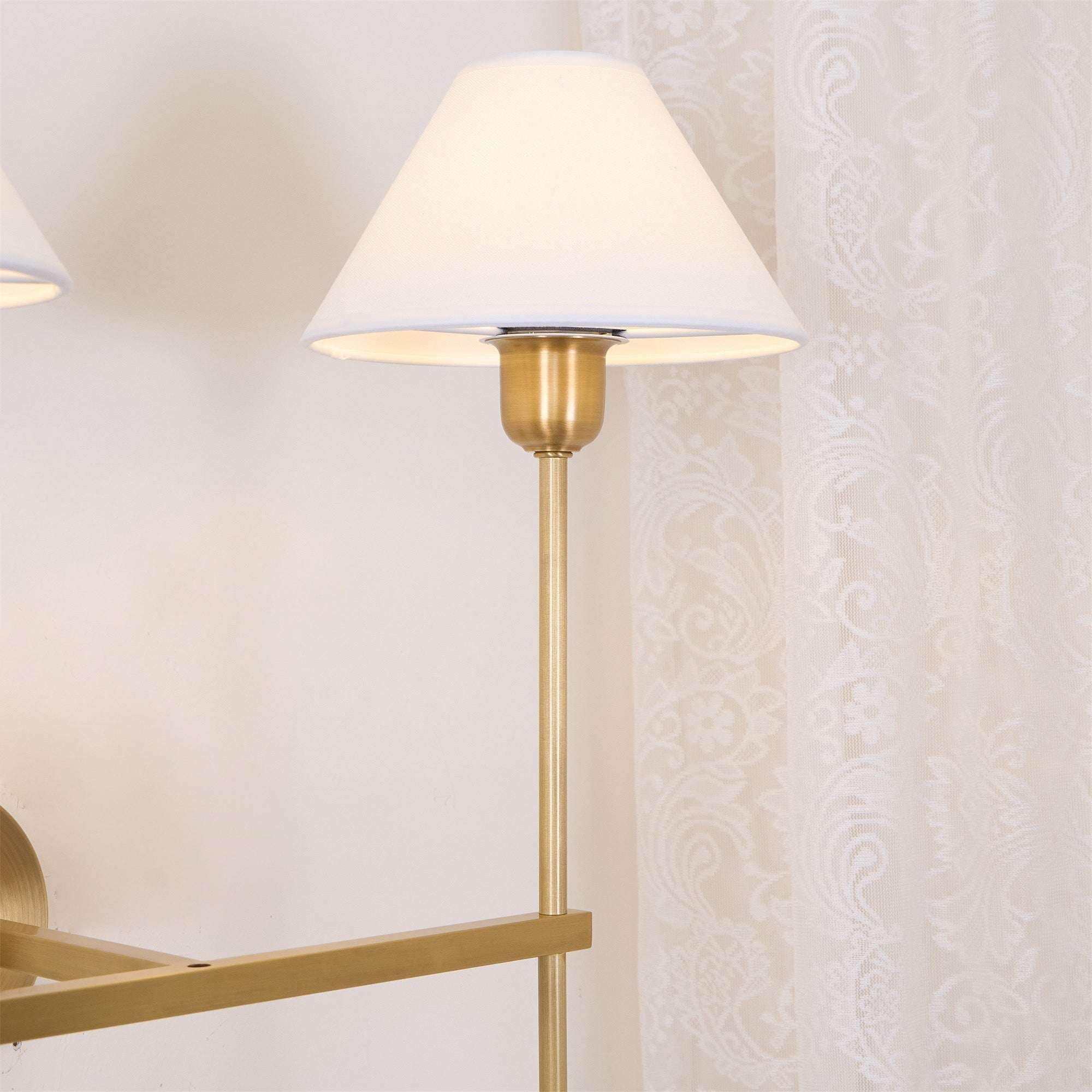 Aurel Wall Lamp