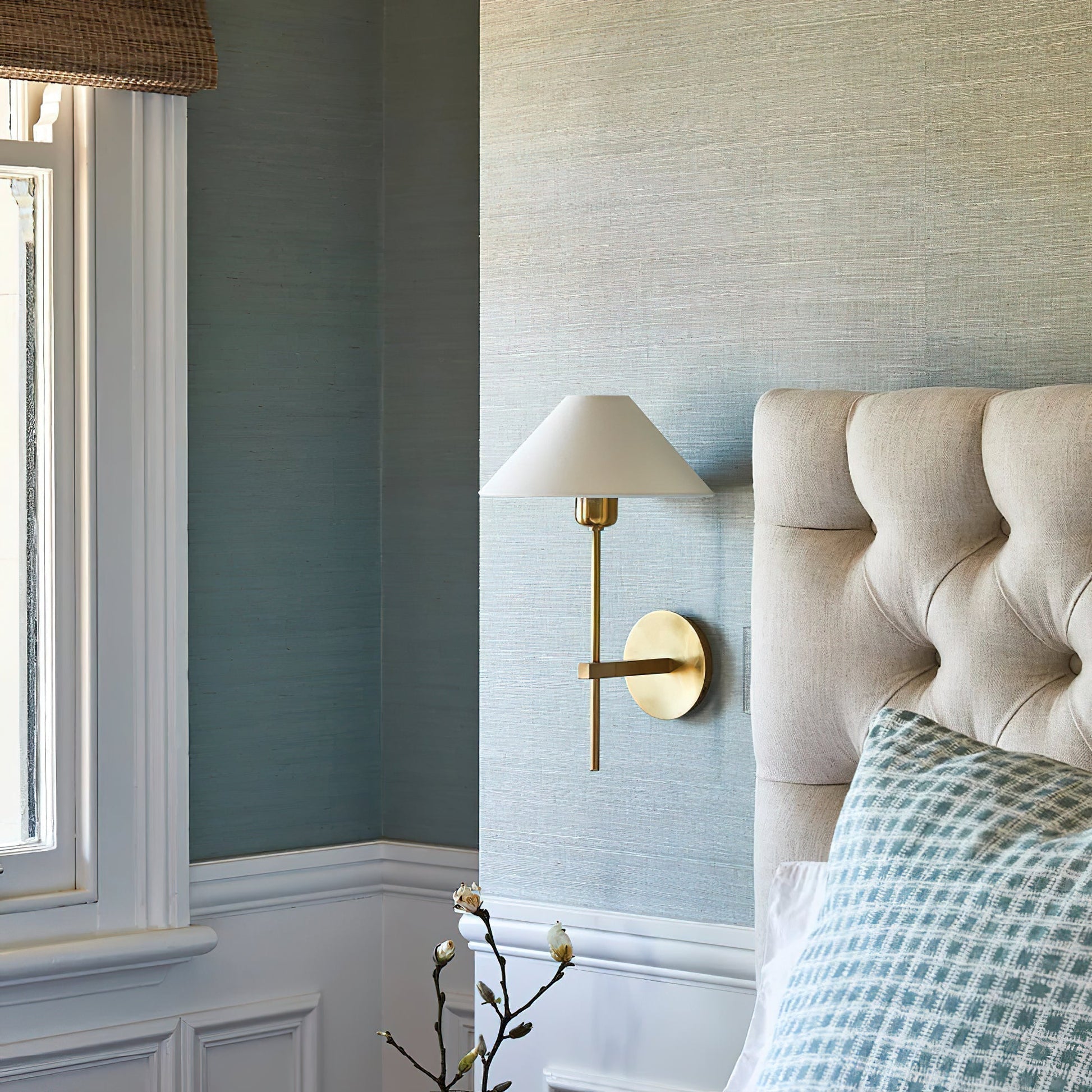Genevieve Wall Lamp Fabric - Neutralighting