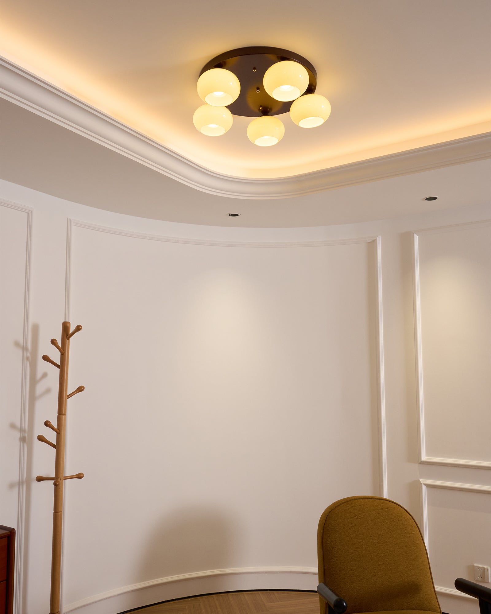Luno 5-Light Amber Glass Flush Mount Ceiling Light-Neutral Decor