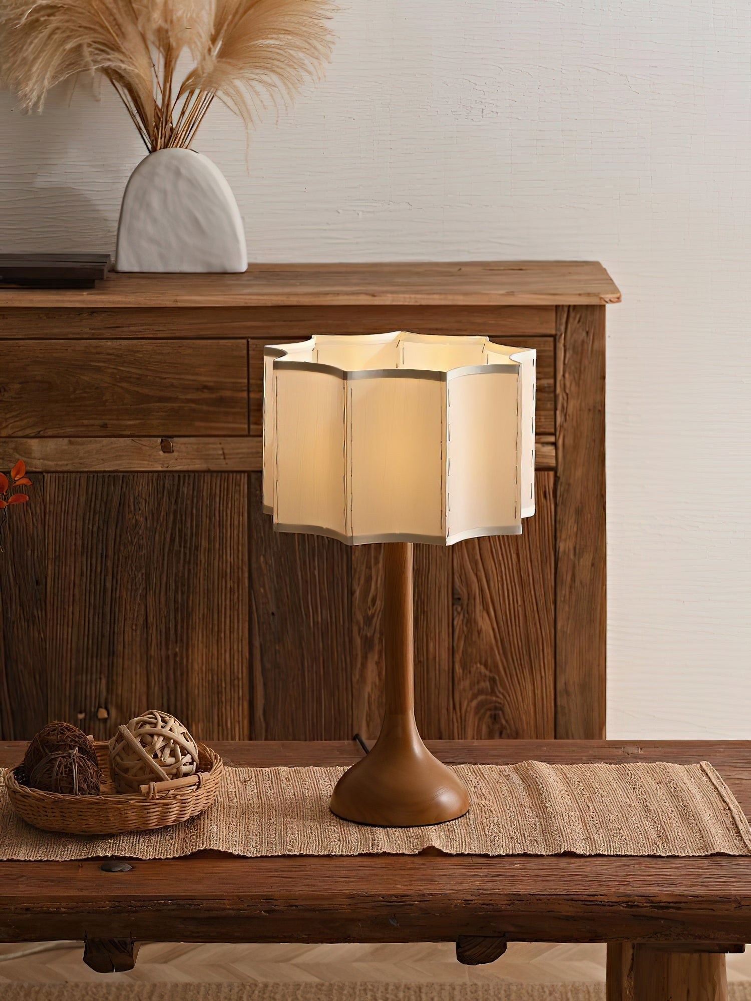 Livenq Wood Fabric Retro Table Lamp-Neutral Decor