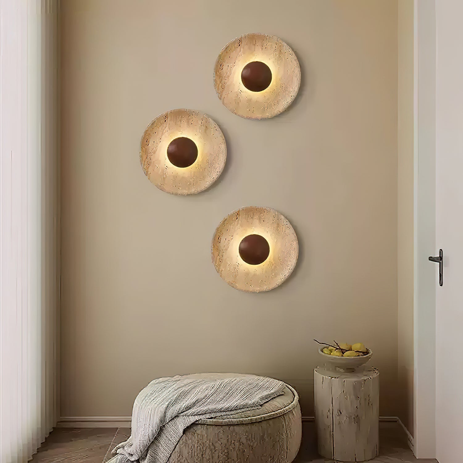 Aveny Sun Travertine Wall Lamp