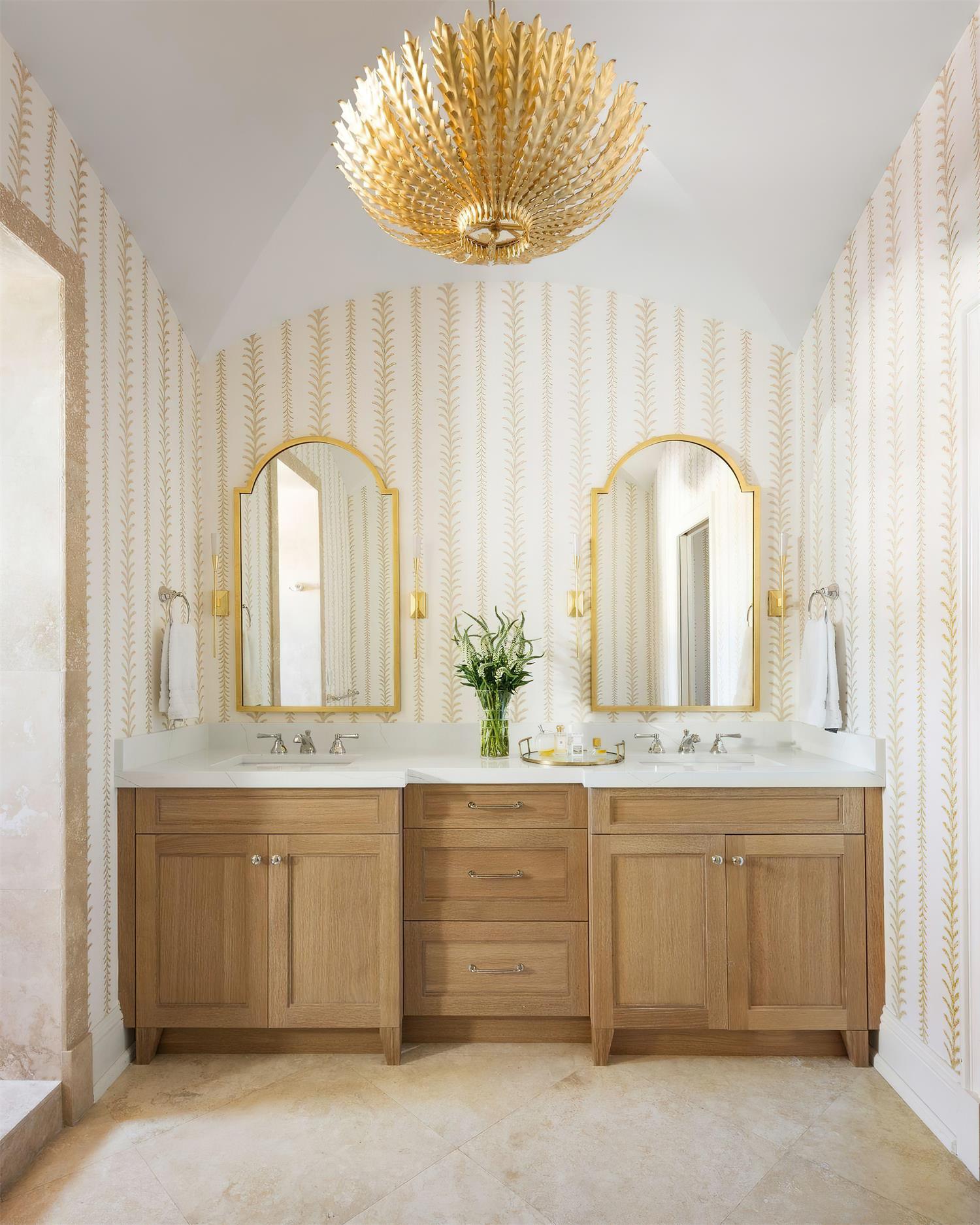 Geyon Golden Leaf Chandelier