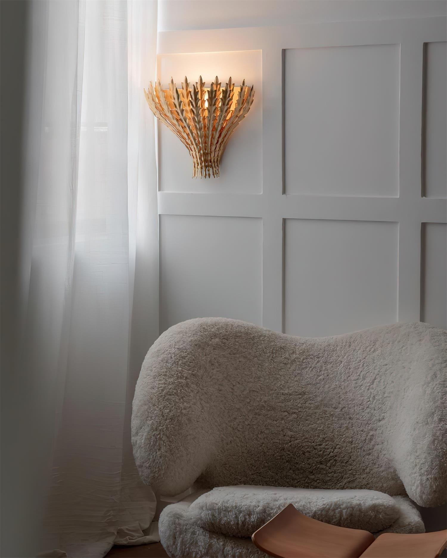 Hampton Wall Light Handmade Leaf Motif Elegant-Neutral Decor