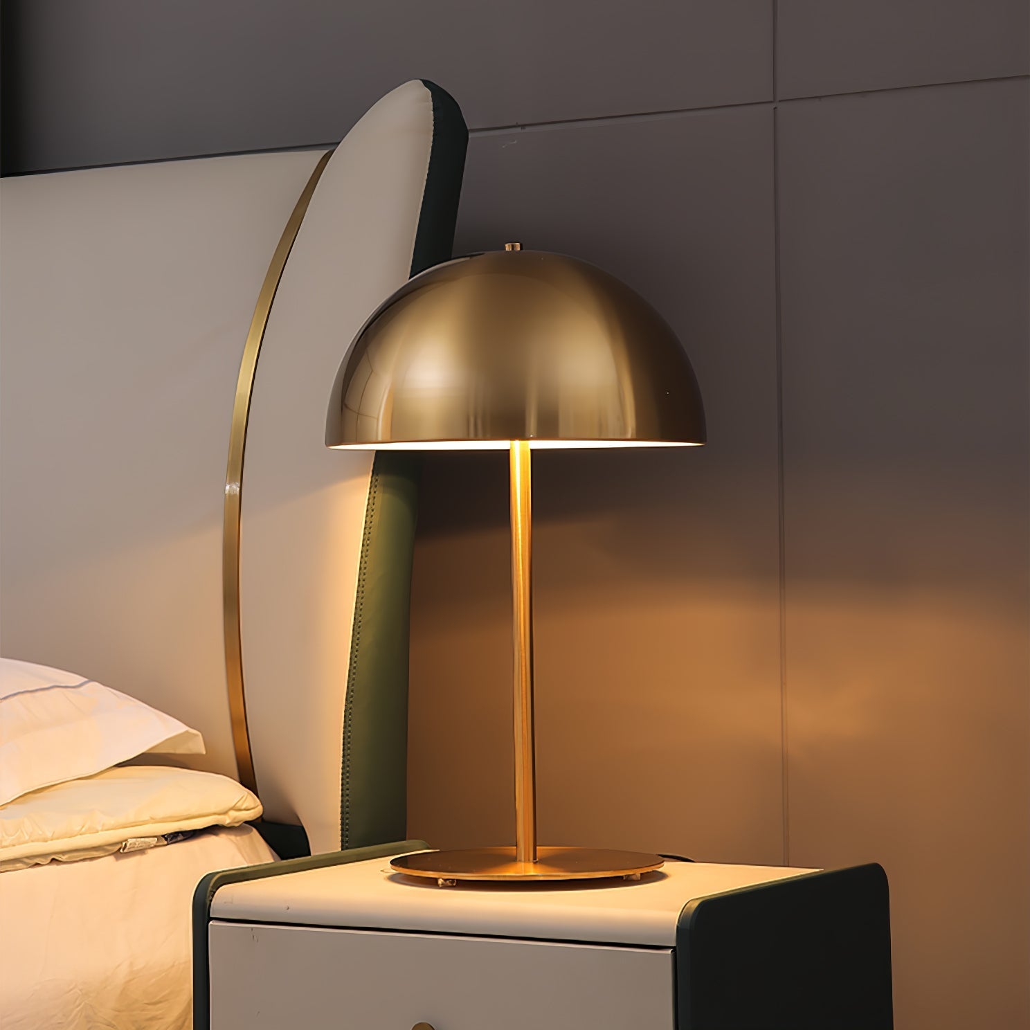 Brioth Acrylic Scandinavian Table Lamp-Neutral Decor
