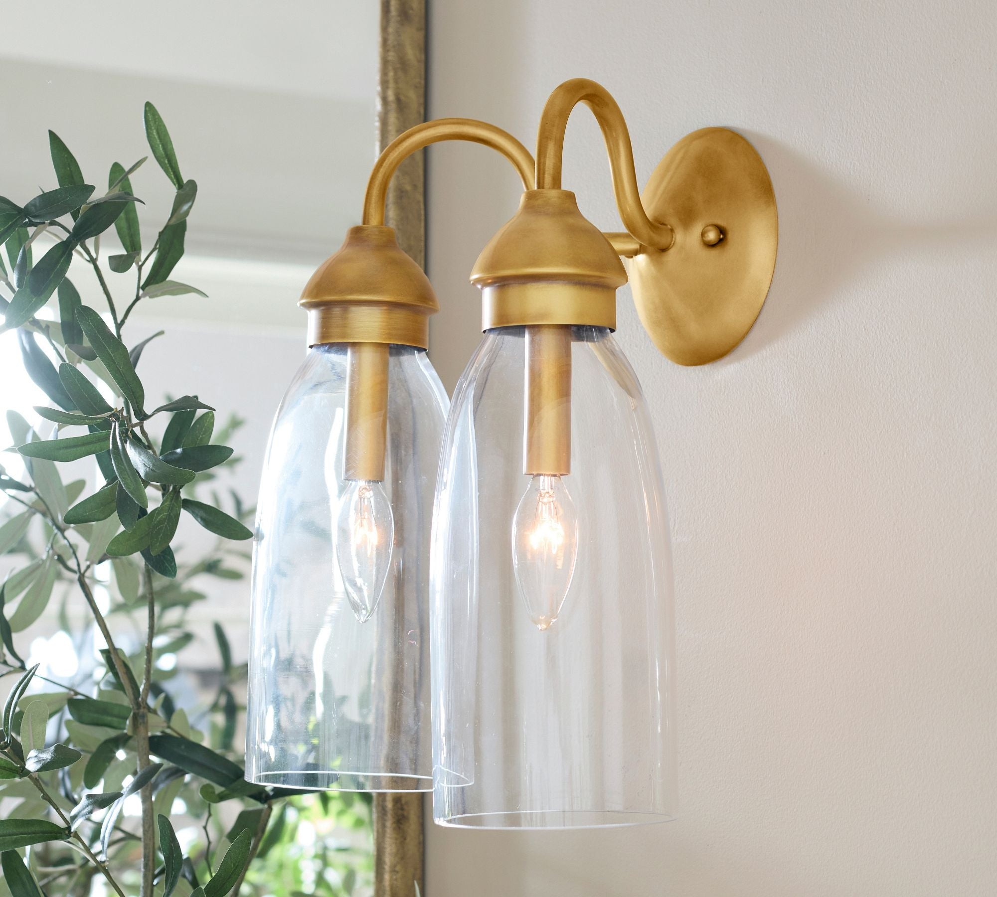Lioria Wall Lamp
