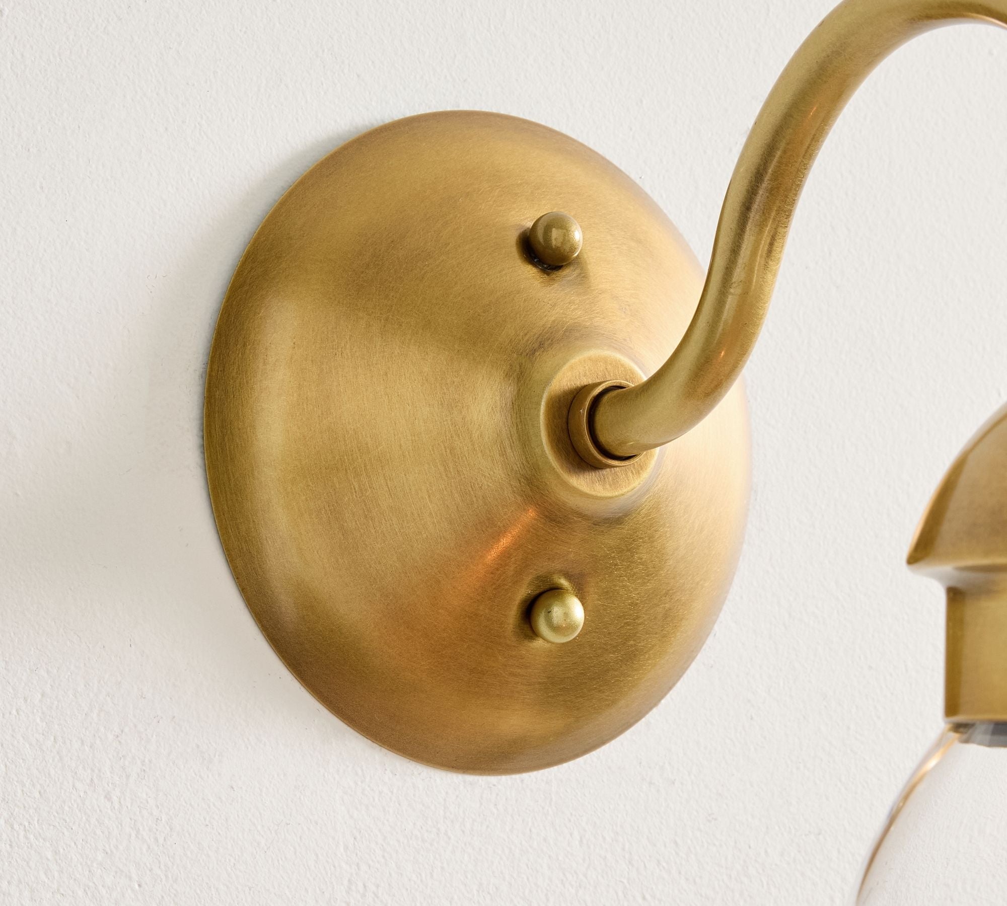 Lioria Wall Lamp