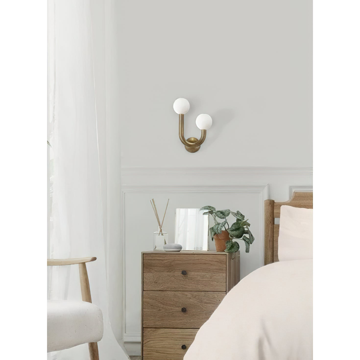 Rona Wall Lamp