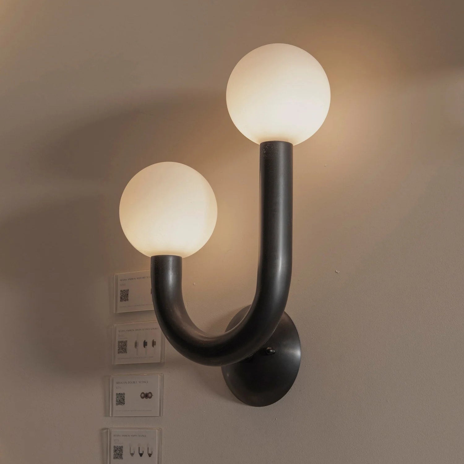 Rona Wall Lamp