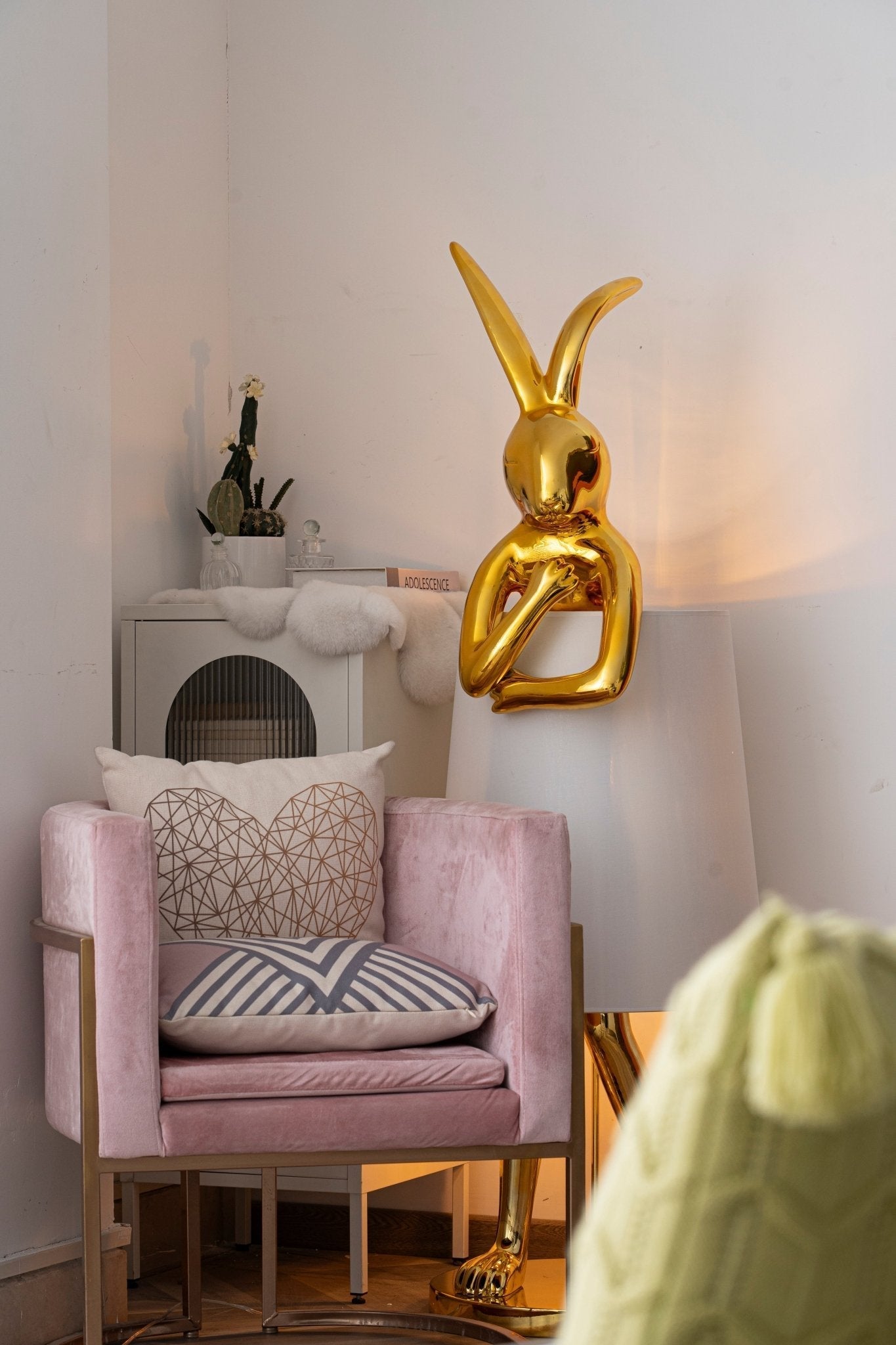Sedr Luxurious Hare Silhouette Floor Lamp-Neutral Decor