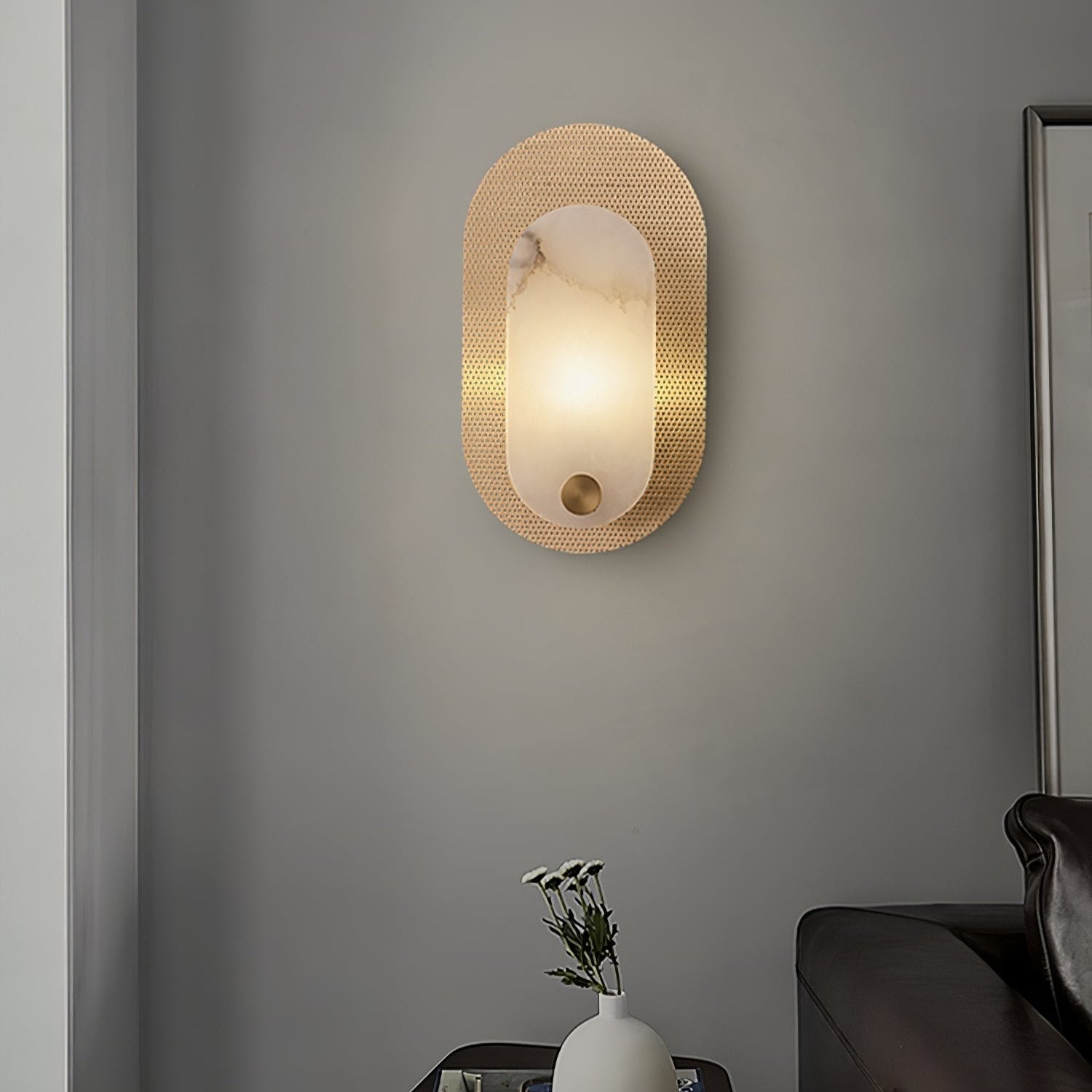 Xlen Alabaster Wall Lamp-Neutral Decor