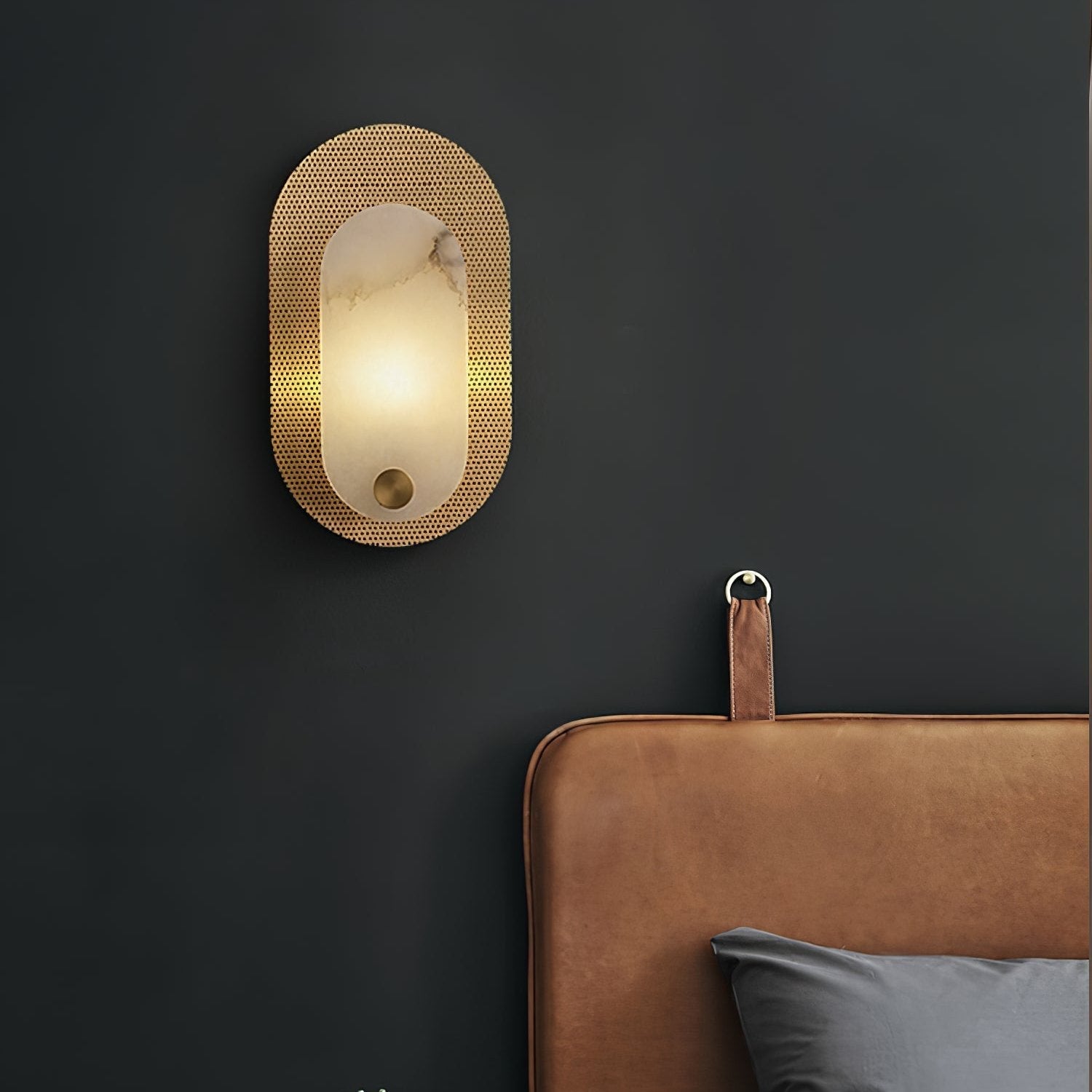 Xlen Alabaster Wall Lamp-Neutral Decor