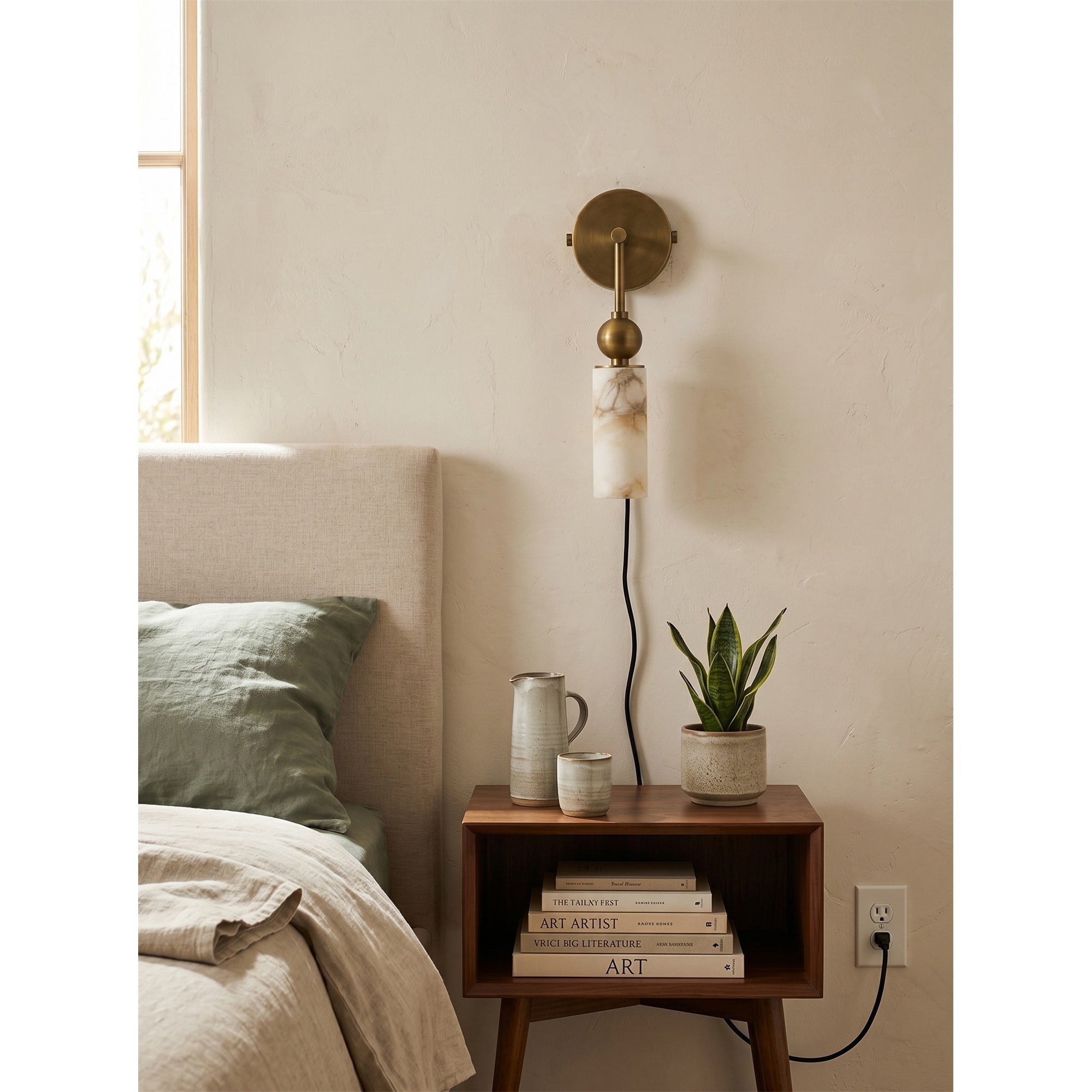 A comparison of the 1-head and 2-head sizes of the Harlin sconce.