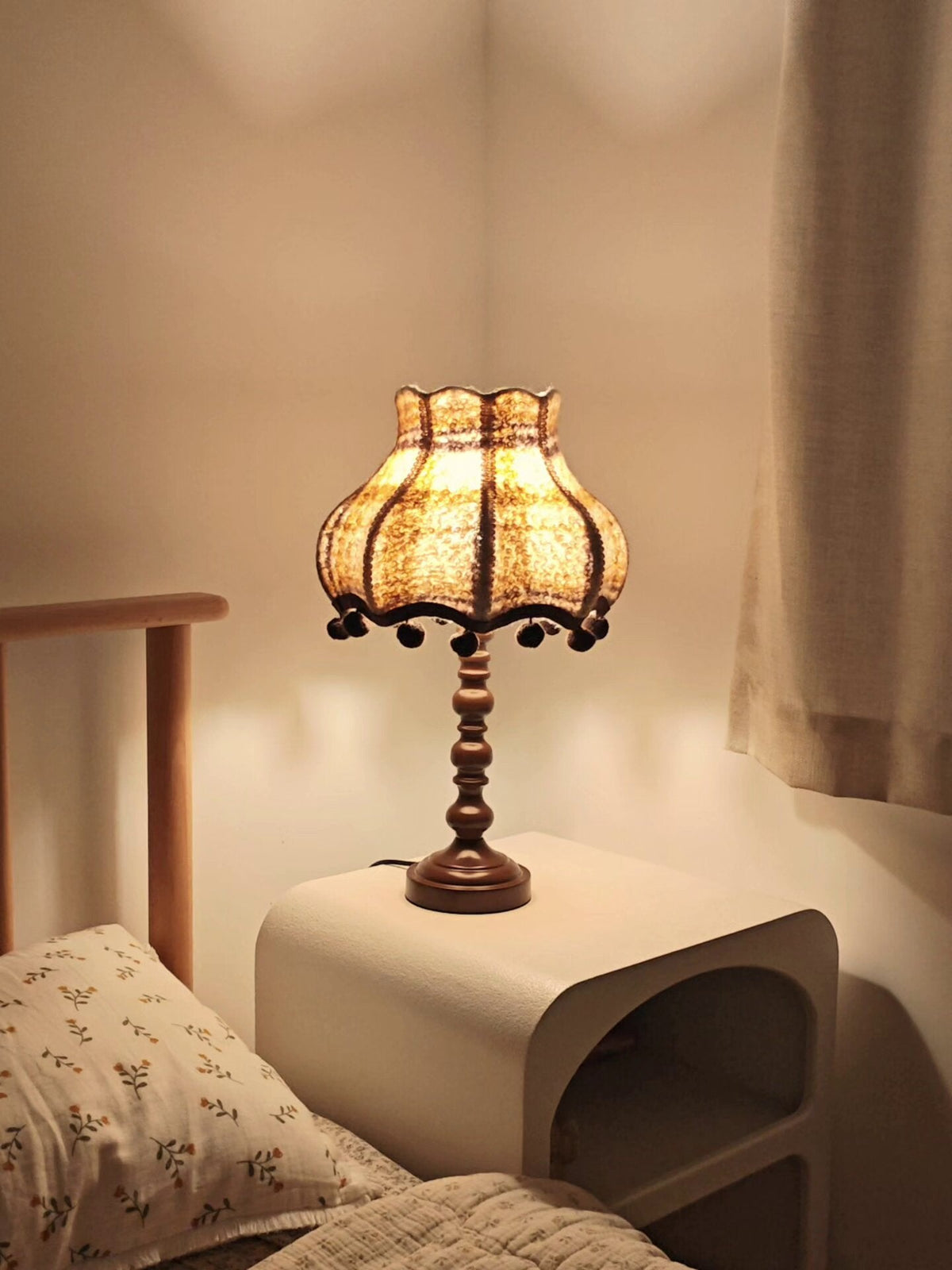 Evercroft Check Table Lamp