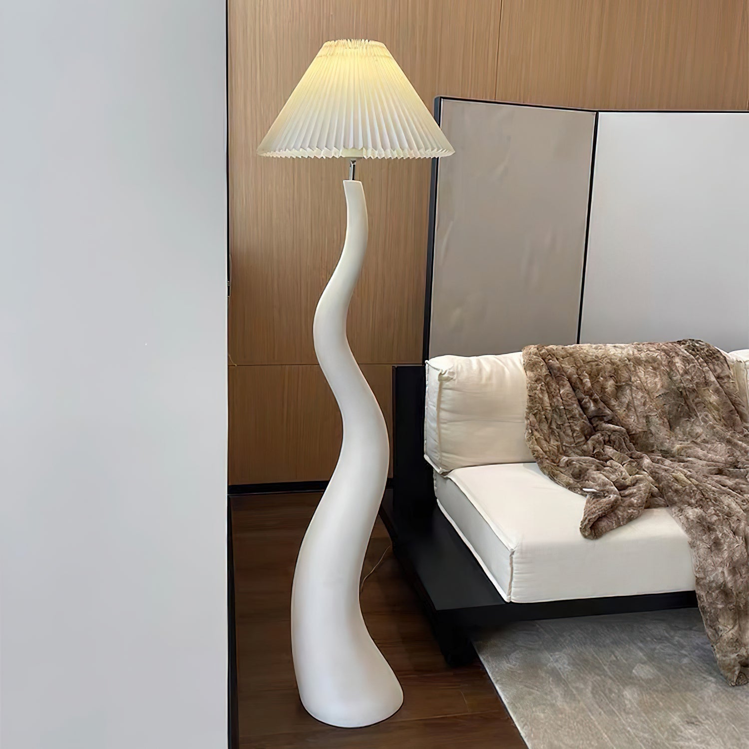 Serpent Floor Lamp