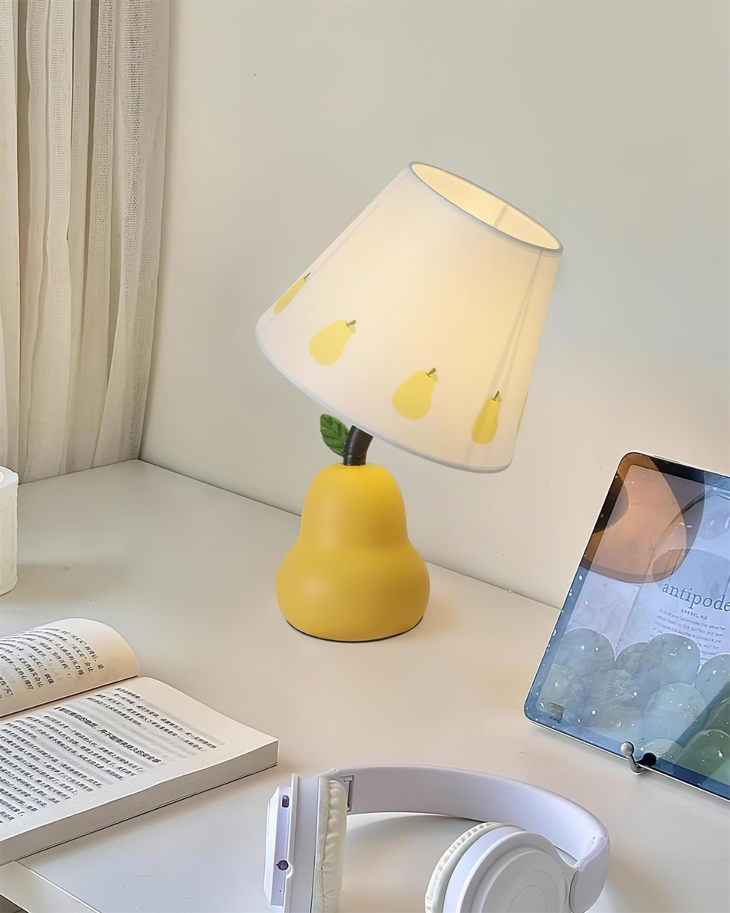 Poppy Table Lamp
