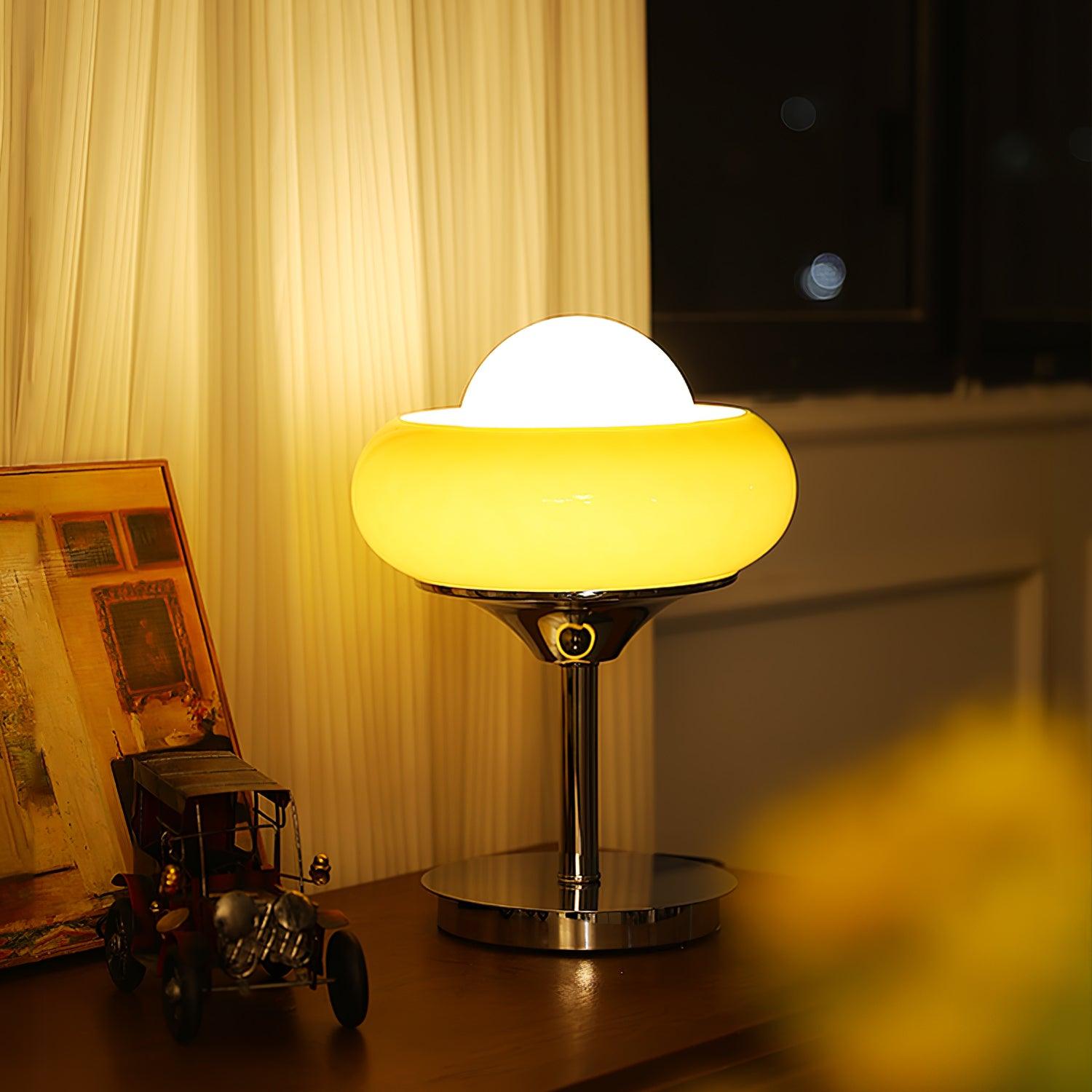 Solise Glass Retro Table Lamp-Neutral Decor