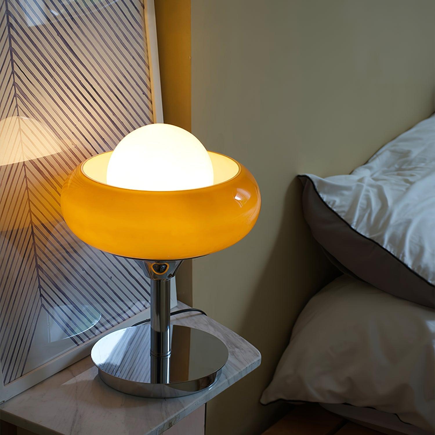 Solise Glass Retro Table Lamp-Neutral Decor