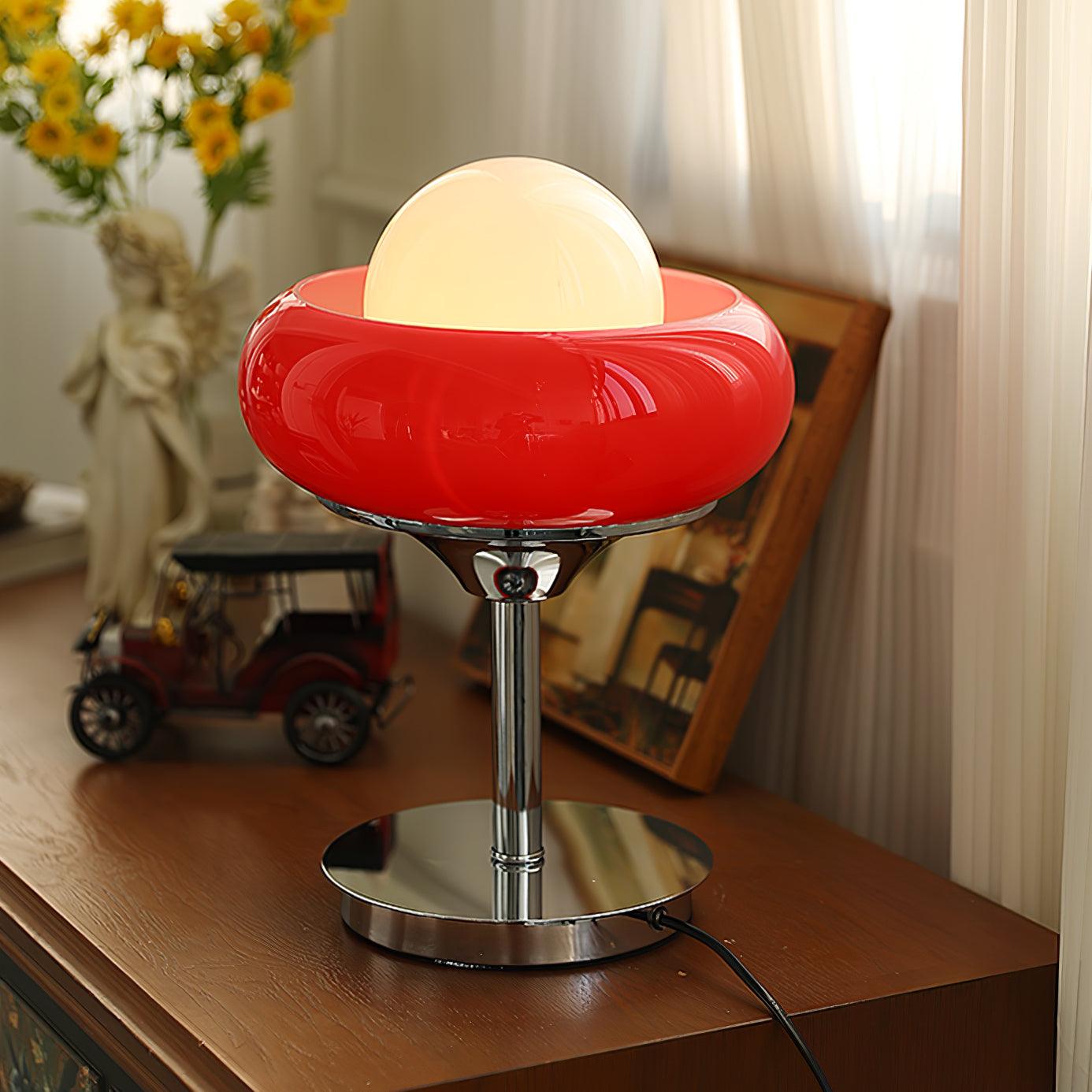Solise Glass Retro Table Lamp-Neutral Decor