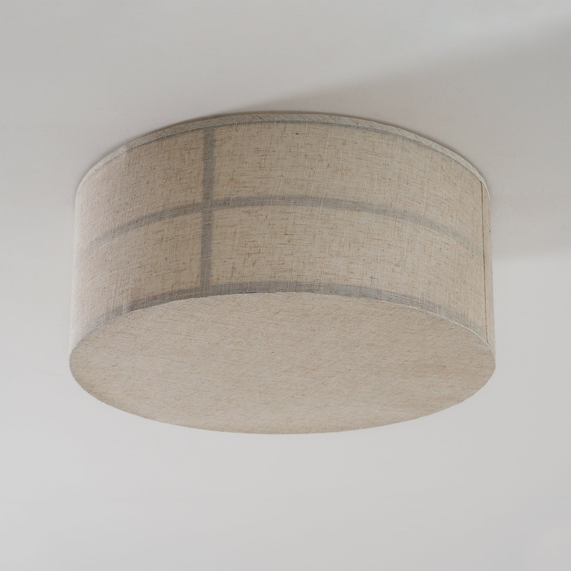 Detail of the lamp's construction.
