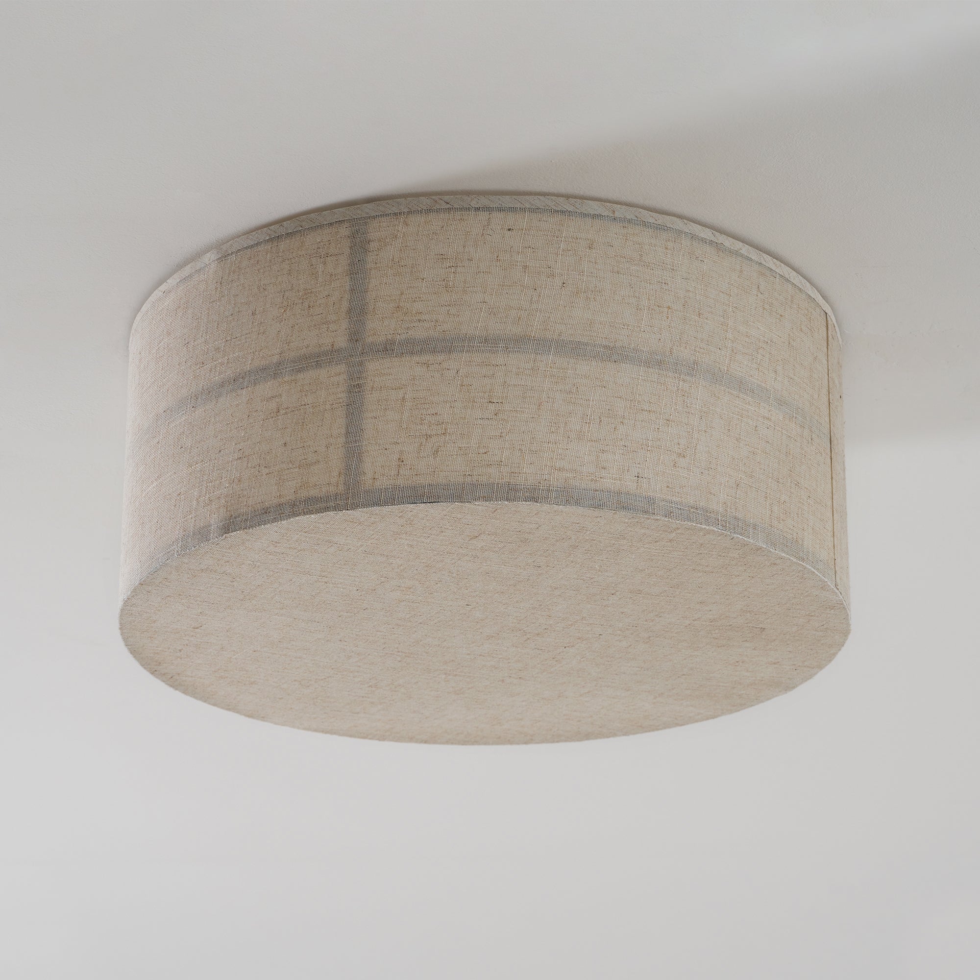 Detail of the lamp's construction.