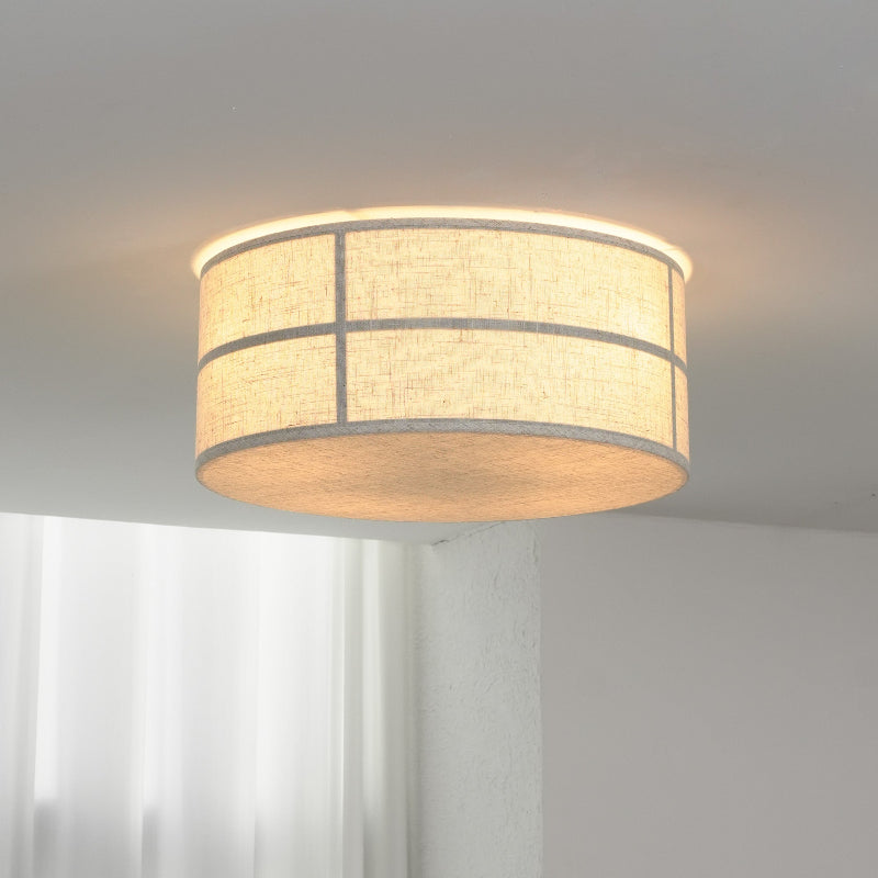 The lamp's simple silhouette.