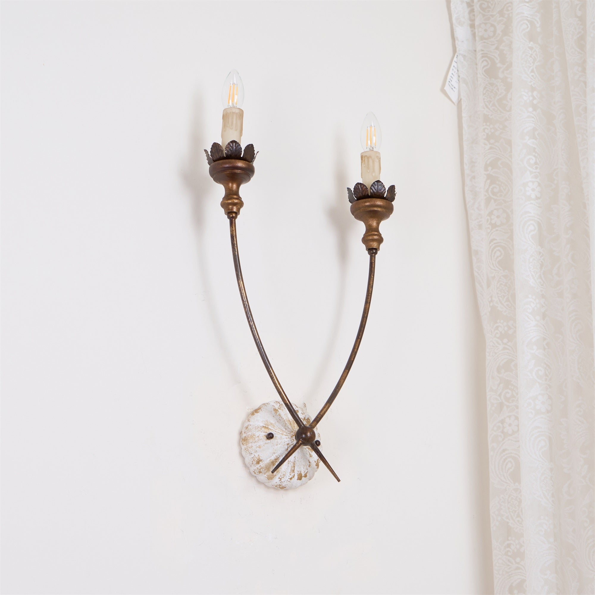 Thalia Wooden Wall Lamp