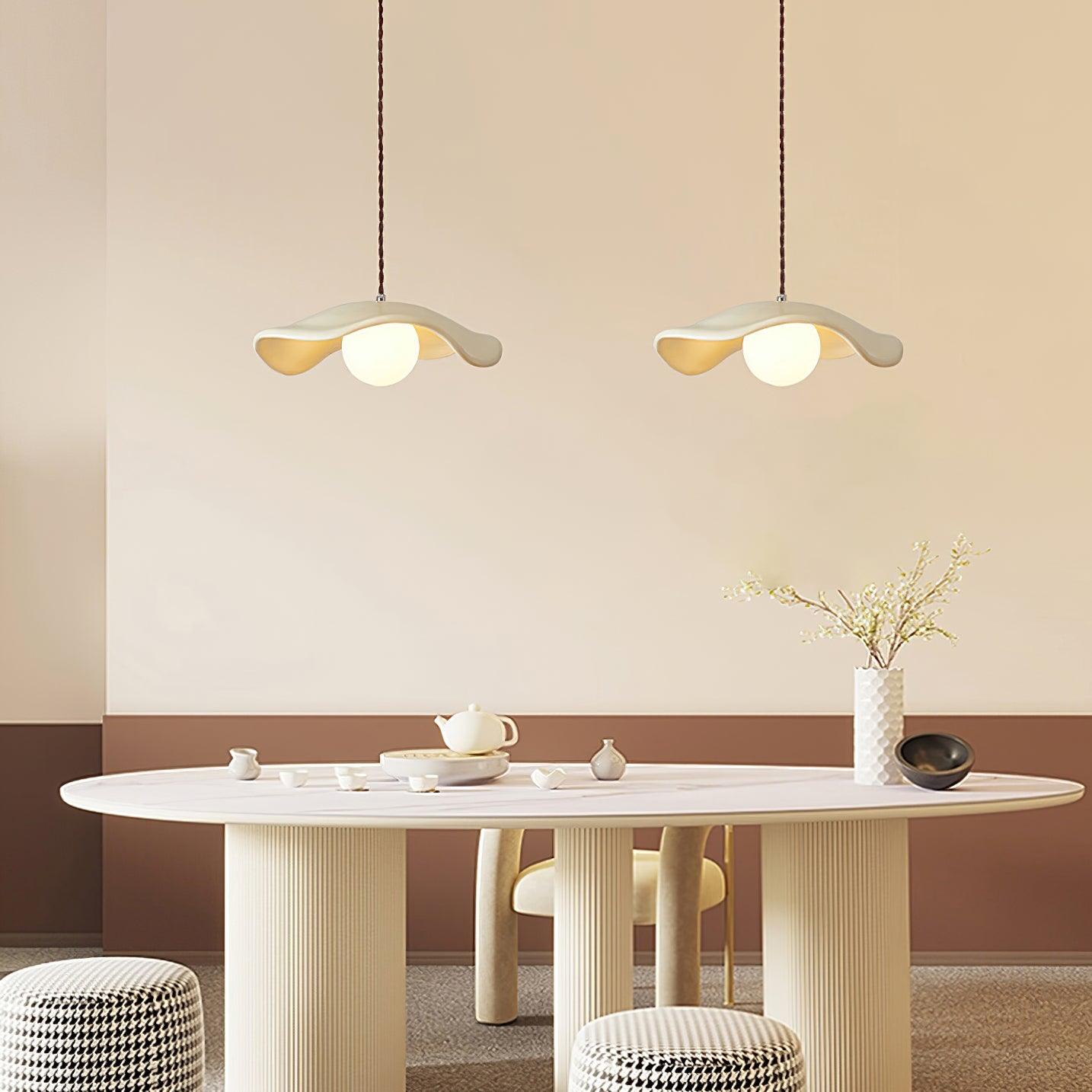 Fluid Organic Hats Pendant Lamp-Neutral Decor