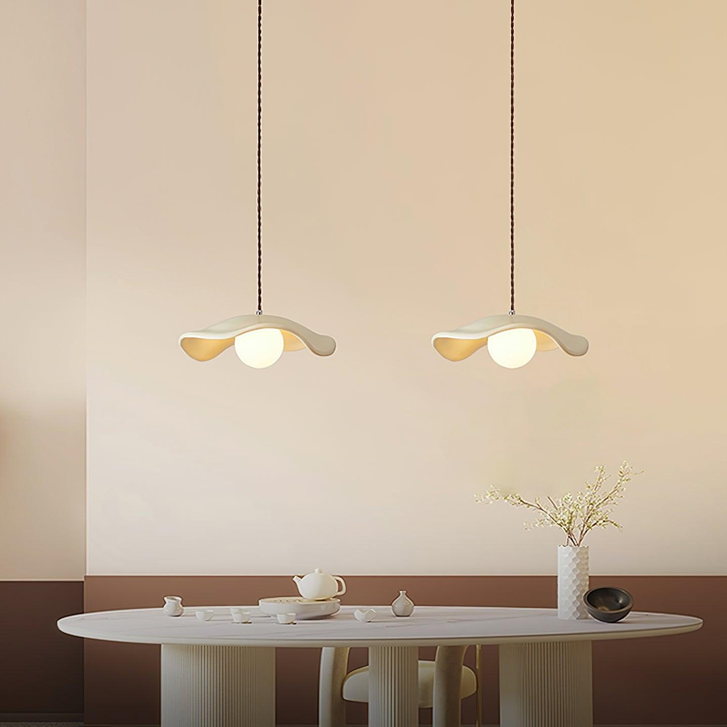 Fluid Organic Hats Pendant Lamp-Neutral Decor