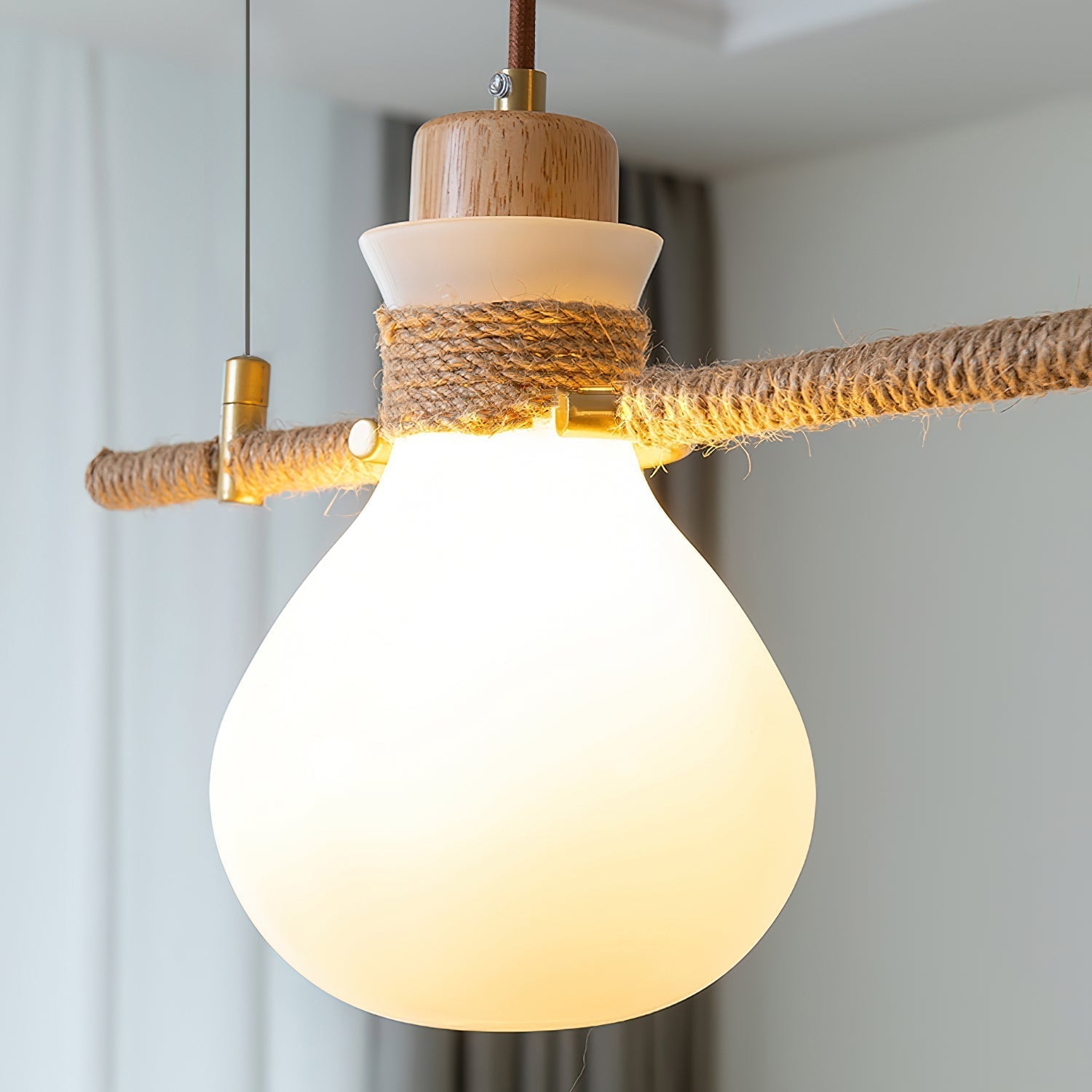 Linden Pendant Lamp