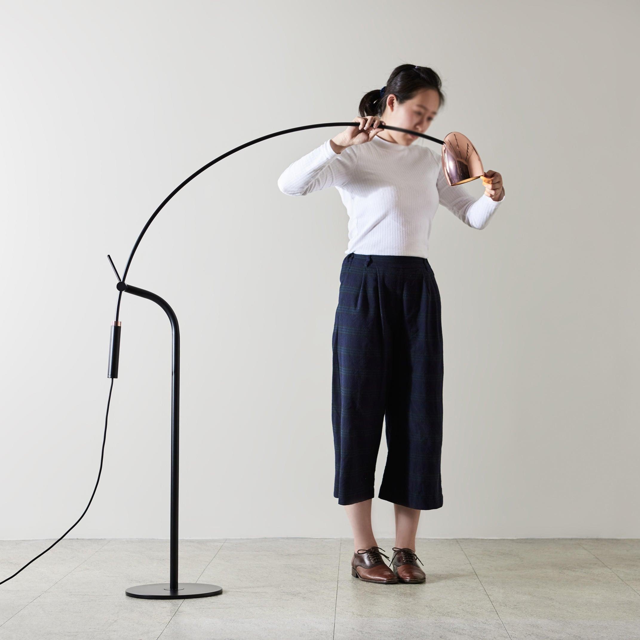 Arc Modern LED Floor Lamp-Neutral Decor