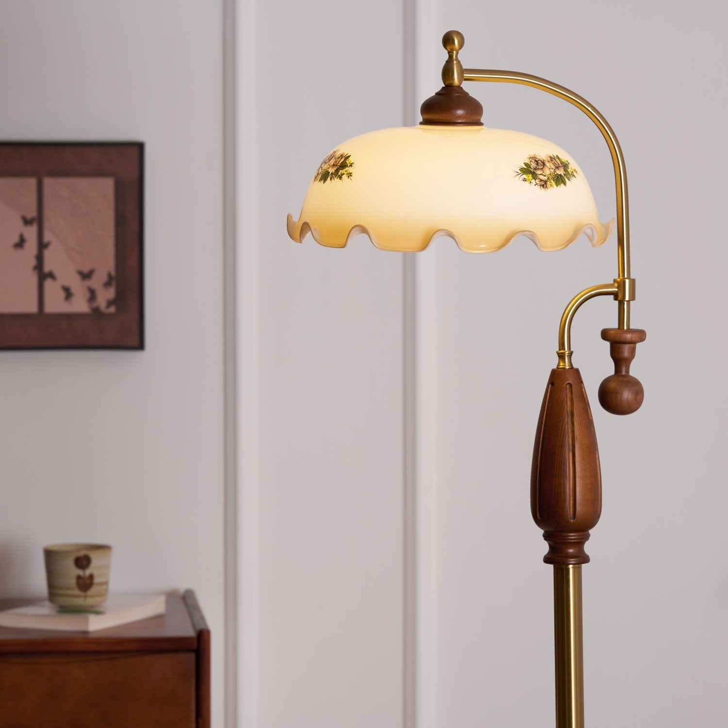 Volorel Vintage Glass Floor Lamp-Neutral Decor
