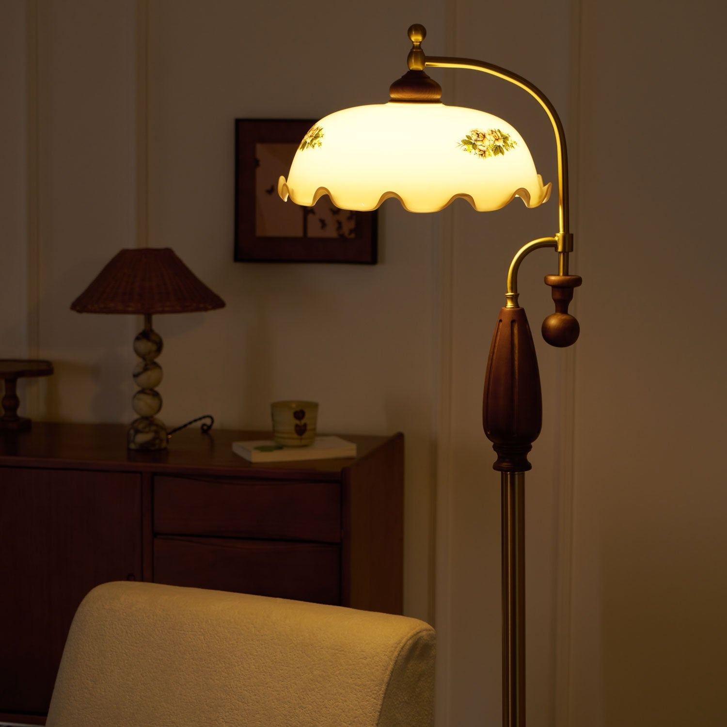 Volorel Vintage Glass Floor Lamp-Neutral Decor