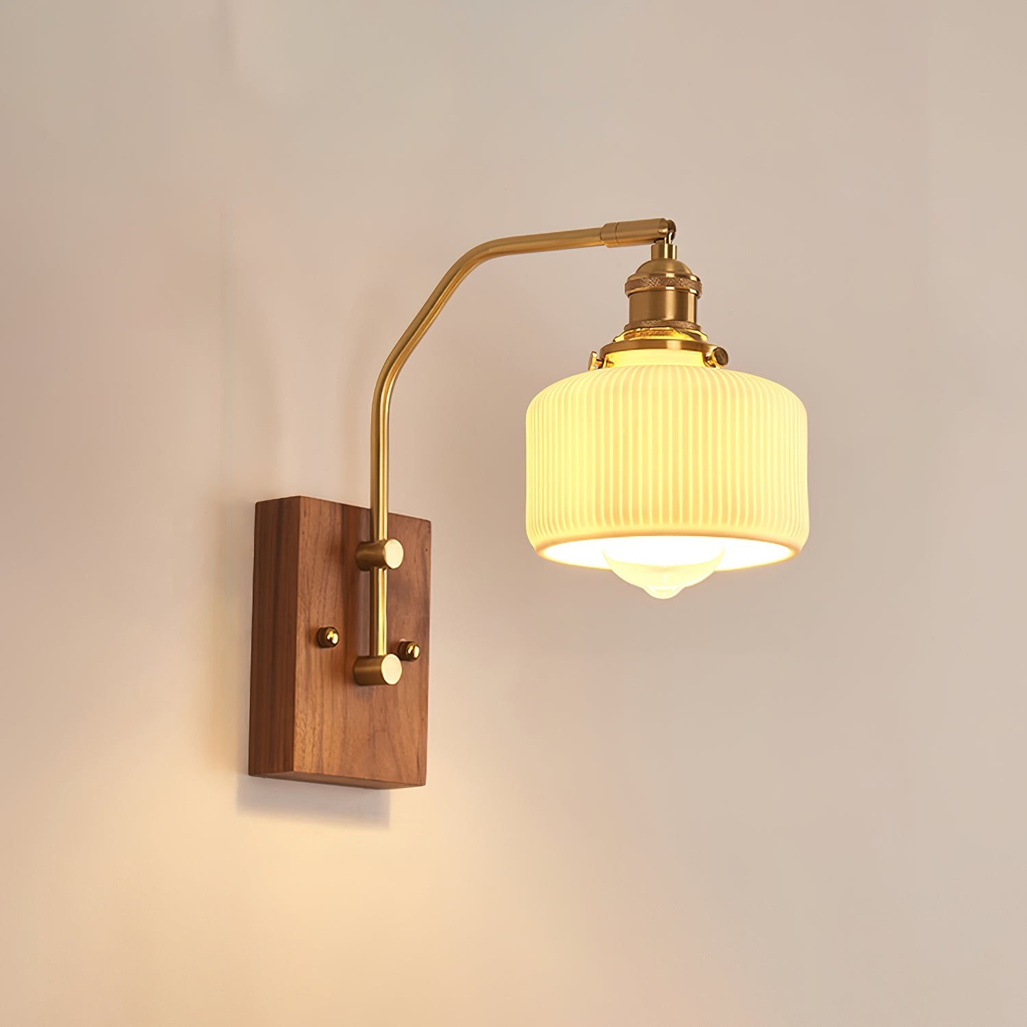 Umeris Elegance Vintage Walnut Wall Lamp-Neutral Decor