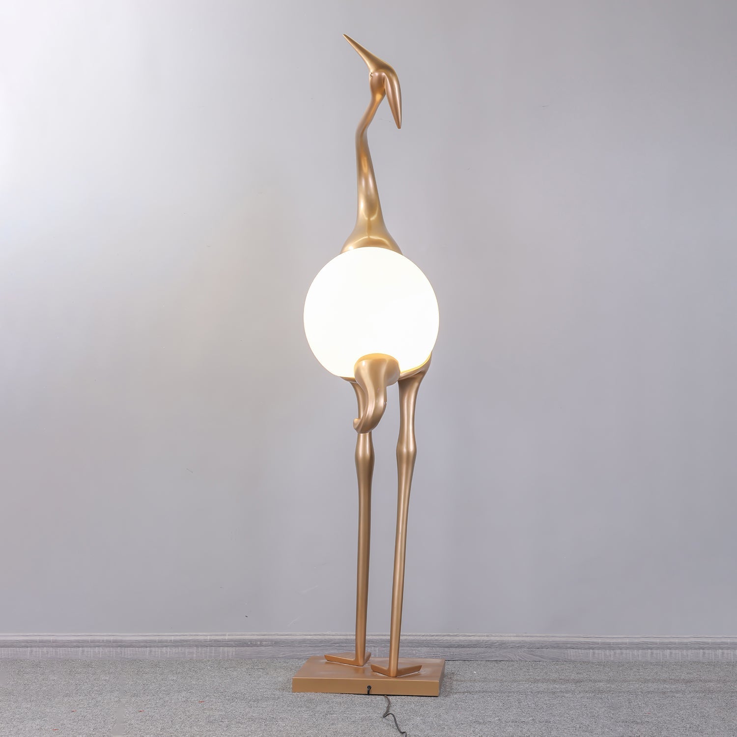 Uraearae Crane Shaped Wall Sconce-Neutral Decor