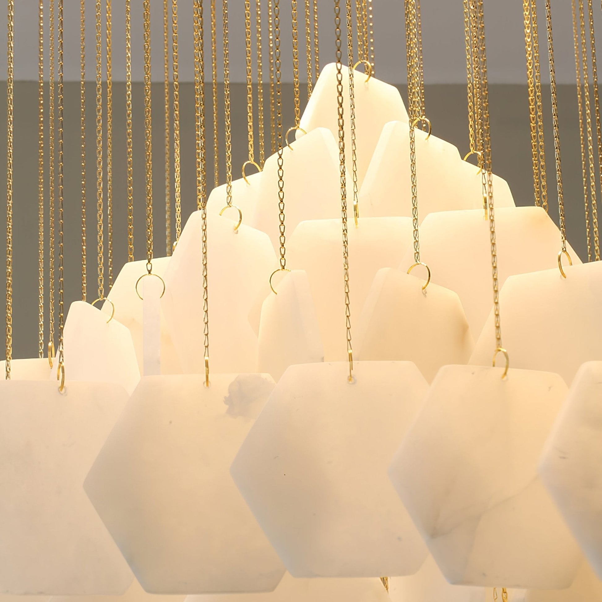 Aurelia Luxury Alabaster Chandelier-Neutral Decor