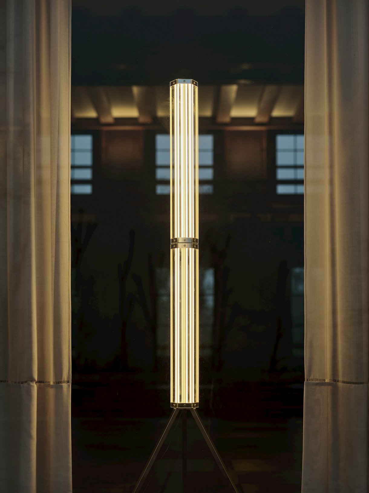 Hexagonal Glass Pendant Lamp-Neutral Decor